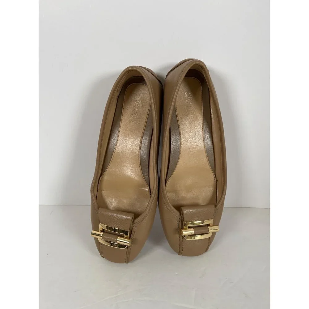 Michael Kors Size 6.5 Tan Balletcore Flats Leather Ballet‎ Gold Buckle Detail